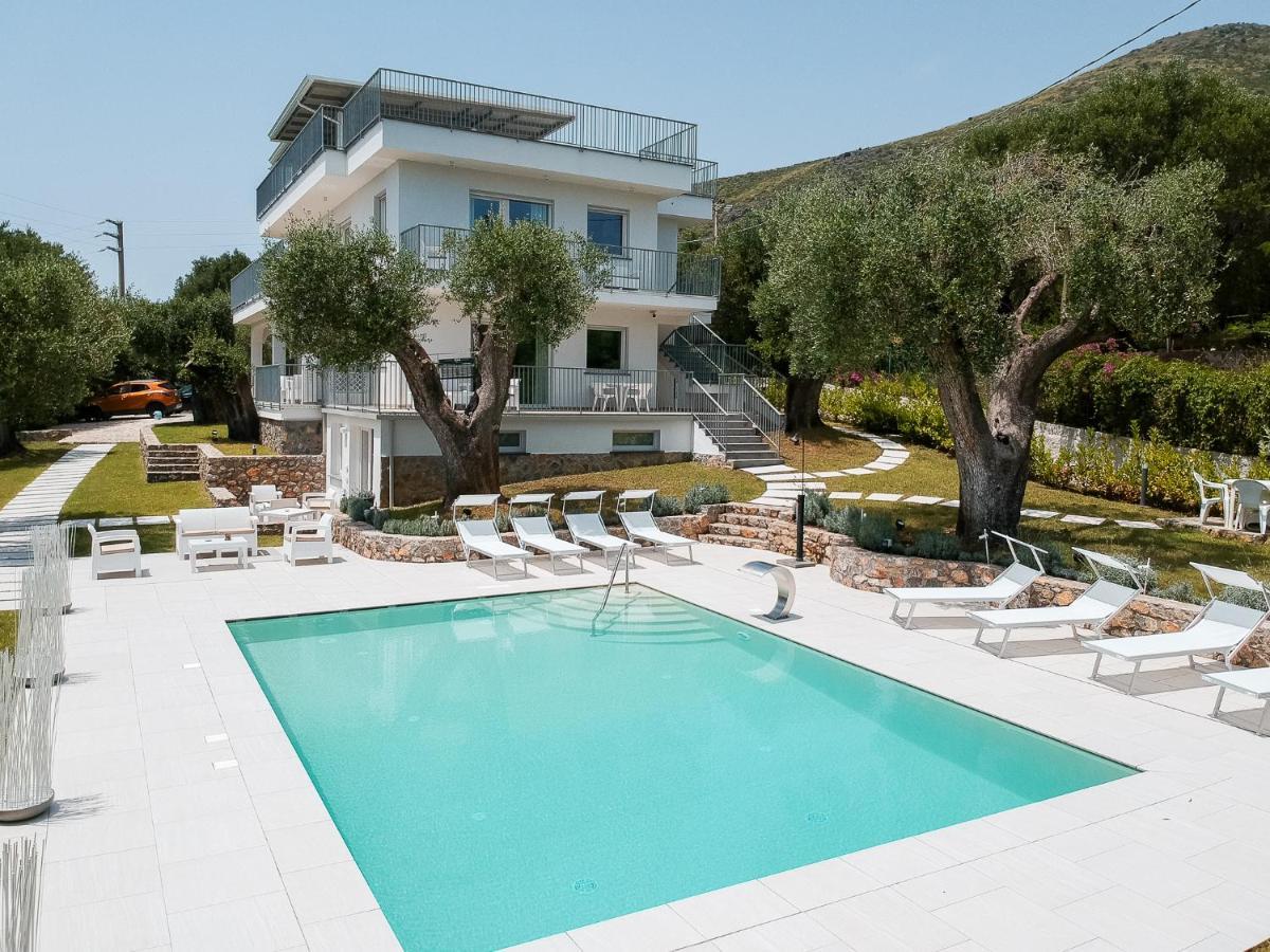 Micabalu Luxury Apartment Marina di Camerota Exterior foto